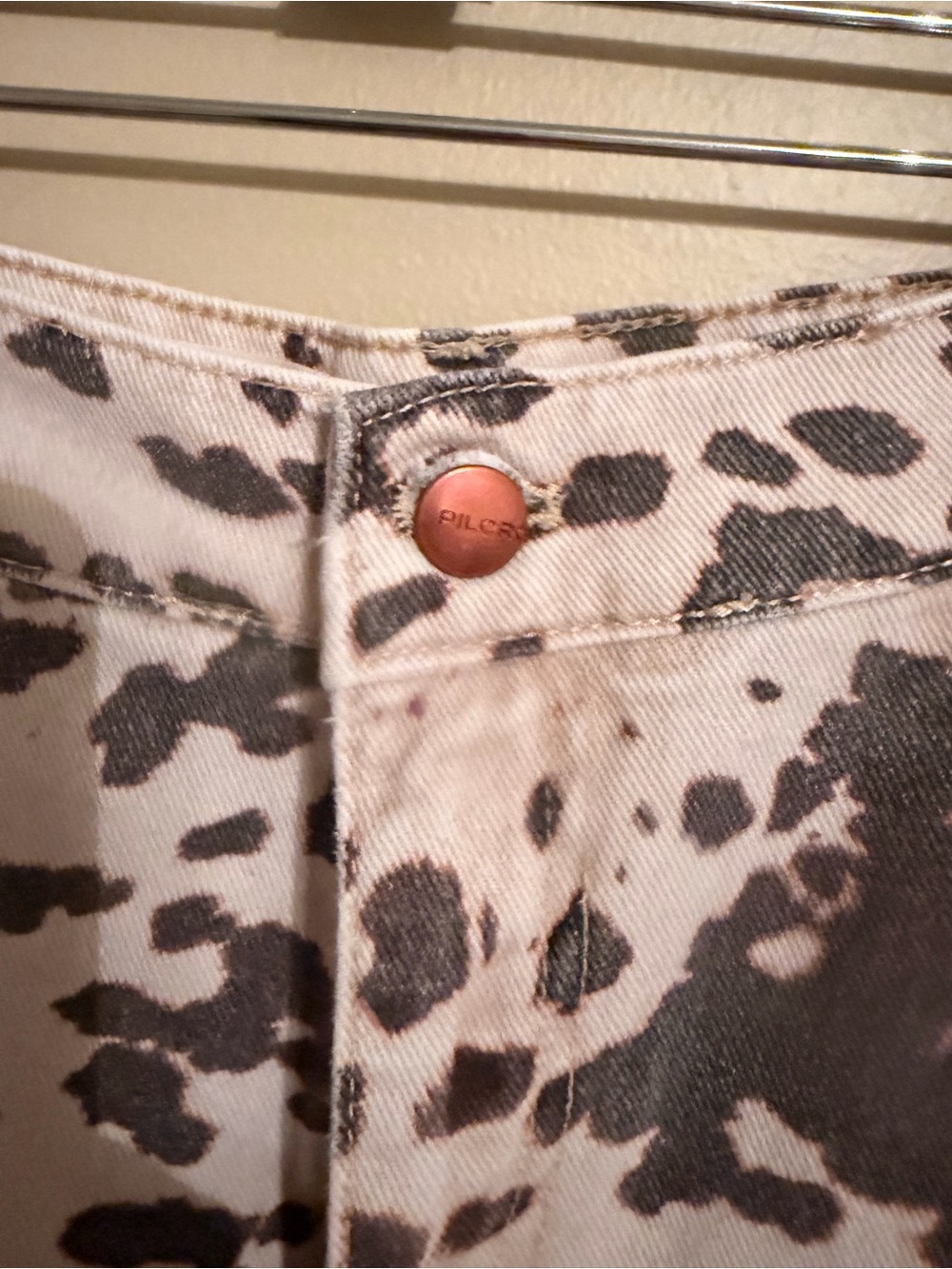 Wide Leg Pilcro Brand Cow Print Jeans - Picture 6 of 6